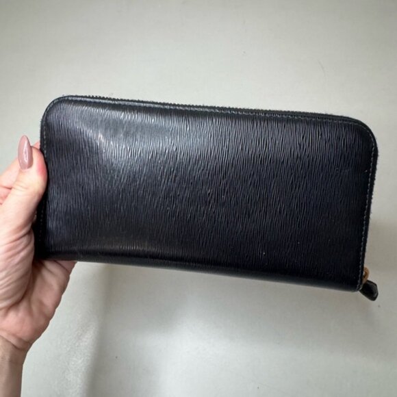Authentic Prada Black Leather Continental Zip Wallet – Gold Hardware - Picture 6 of 11